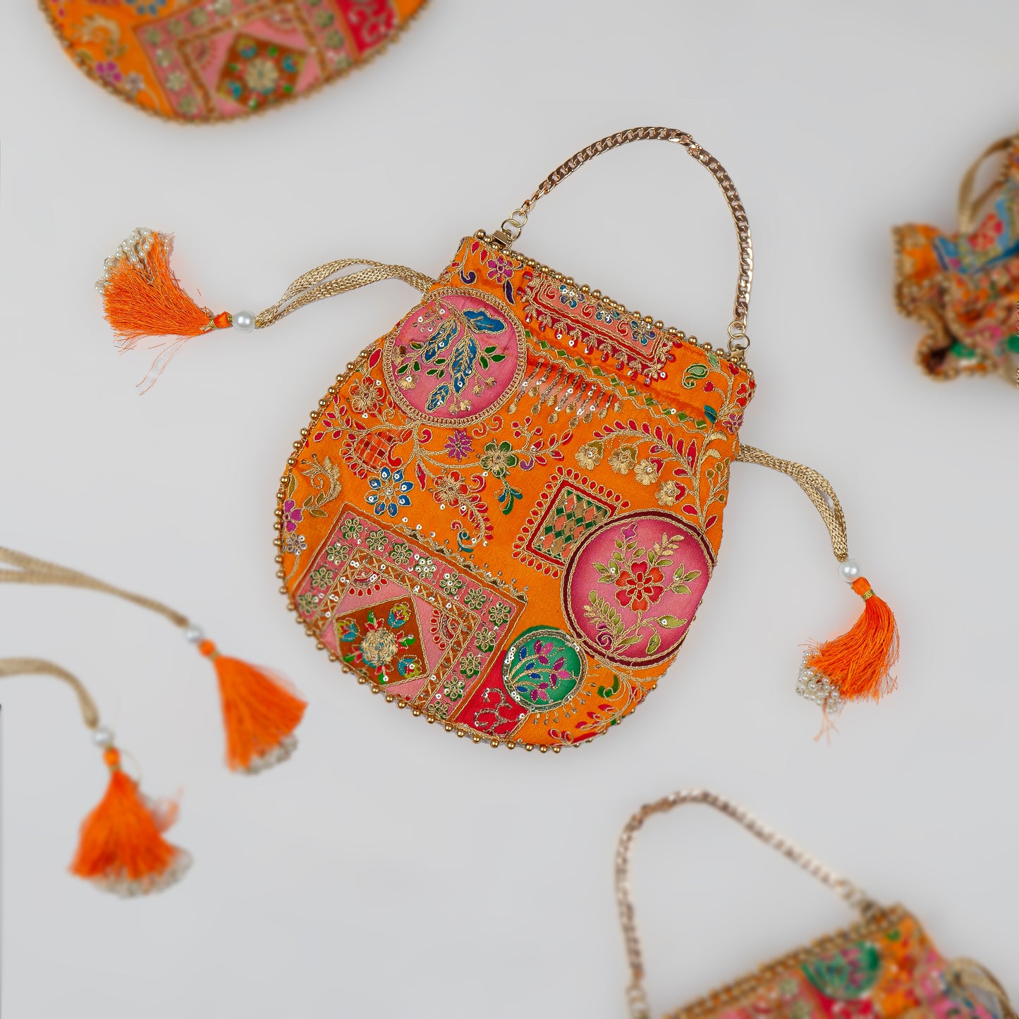 Baraat Polti Collection